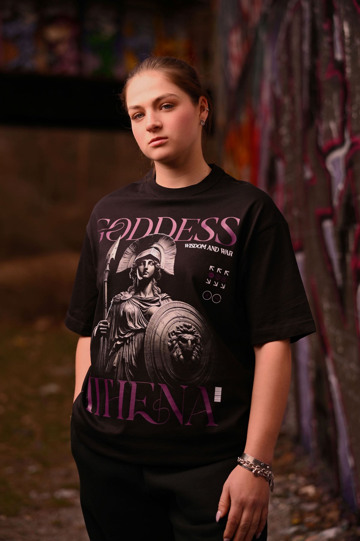 BIO BOXY TEE - GODDESS ATHENA