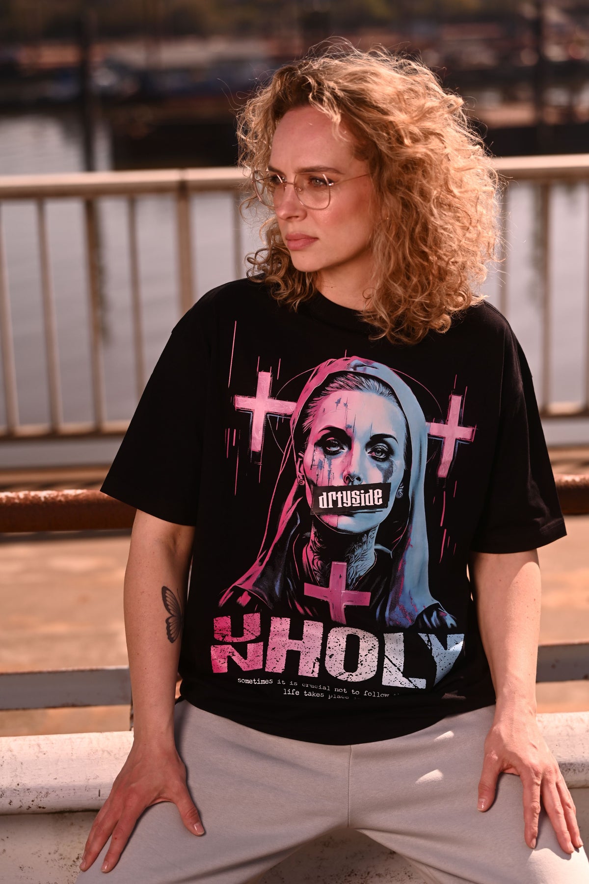 BIO BOXY TEE - UNHOLY