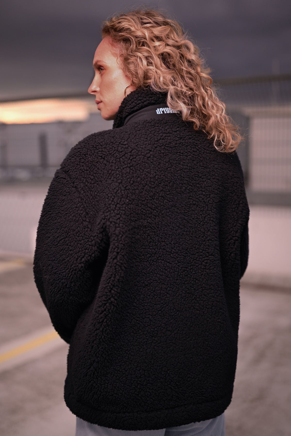 SHERPA JACKET - URABN ORIGIN