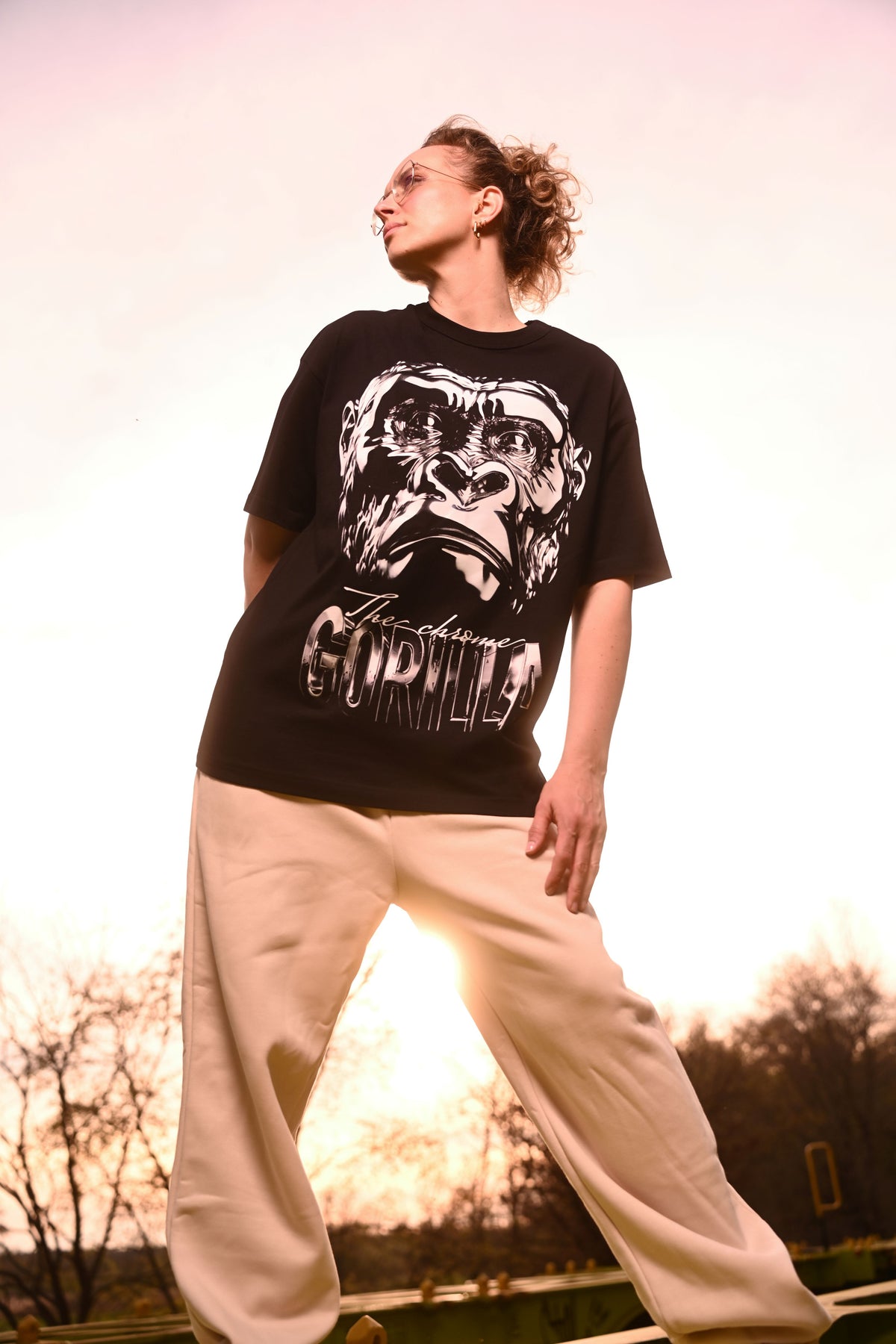 BIO BOXY TEE - CHROME GORILLA