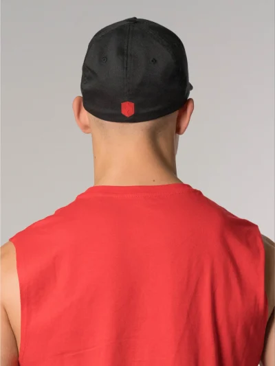 FLEXFIT CAP – PHIRE BLACK/RED