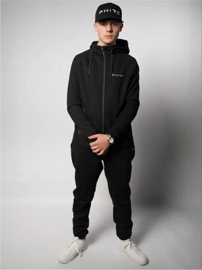 PERFORMANCE TRACKSUIT - BLACK